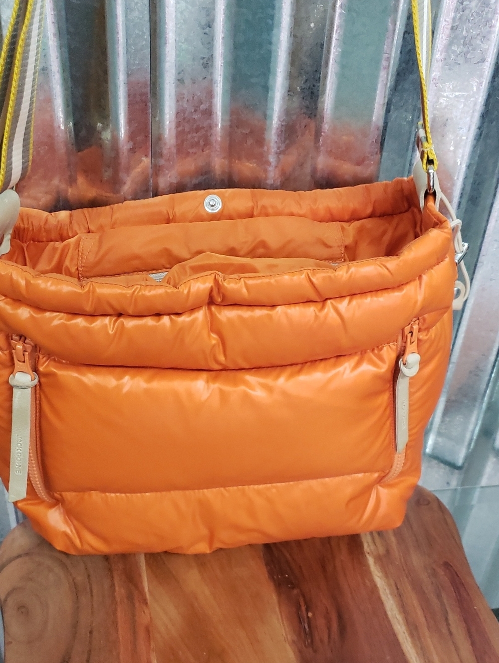 Puffer Crossbody Bag in Orange